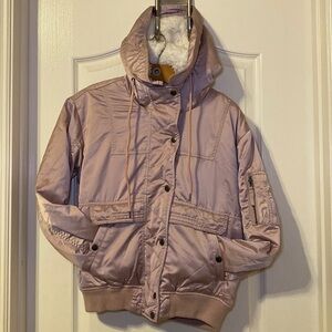 American Eagle Outfitters Women’s Light Pink Puffer Jacket Size XS NWOT